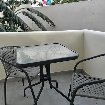 Aleka Apartment *